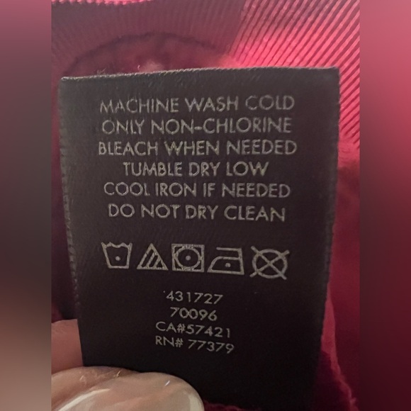 ANN TAYLOR matching top to the lace embroidered skirt also listed Medium. - Picture 7 of 7